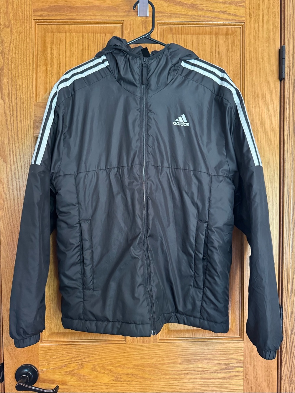 Adidas Essentials Insulated Hooded Jacket Black Men’s Medium GH4601